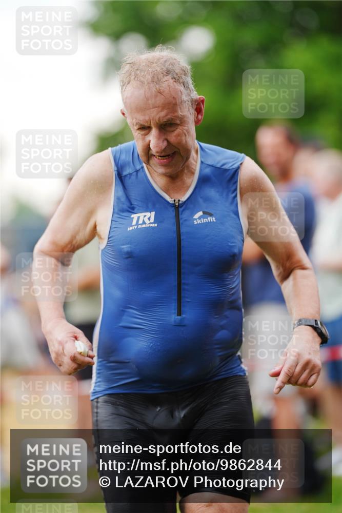 21.06.2026 - 29. Vierlanden-Triathlon LAZAROV Photography http://msf.ph/oto/9862844 21.06.2026 10:08:34 Schwimmen 403, 418, 419, 422, 432, 446, 476, 477, 1356 meine-sportfotos.de