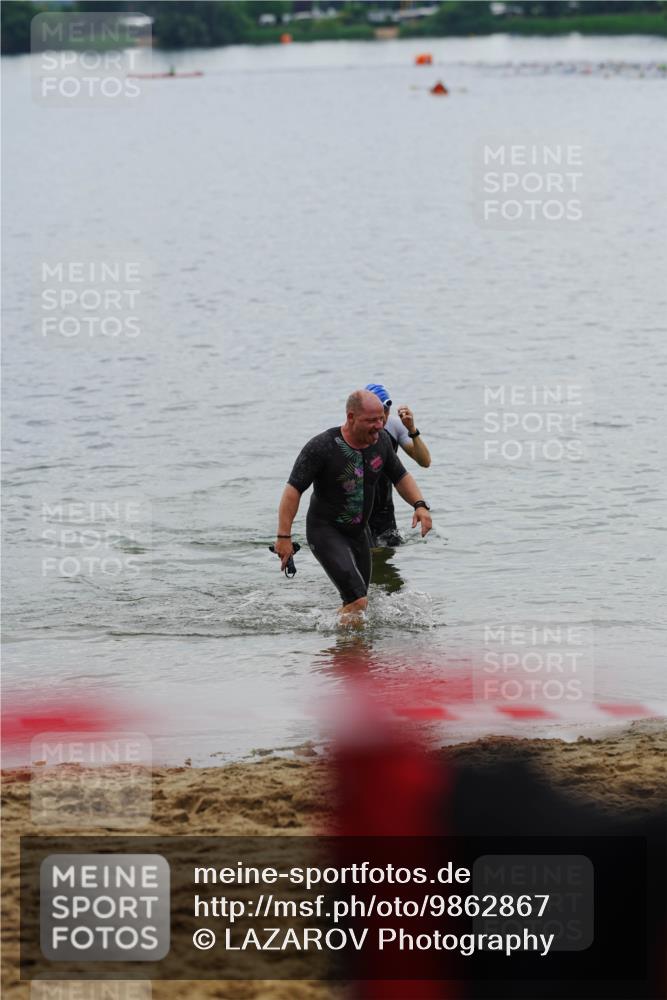 21.06.2026 - 29. Vierlanden-Triathlon LAZAROV Photography http://msf.ph/oto/9862867 21.06.2026 10:09:10 Schwimmen  meine-sportfotos.de