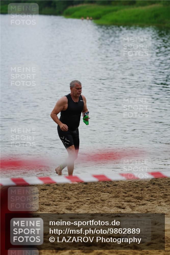 21.06.2026 - 29. Vierlanden-Triathlon LAZAROV Photography http://msf.ph/oto/9862889 21.06.2026 10:09:37 Schwimmen 400, 439 meine-sportfotos.de