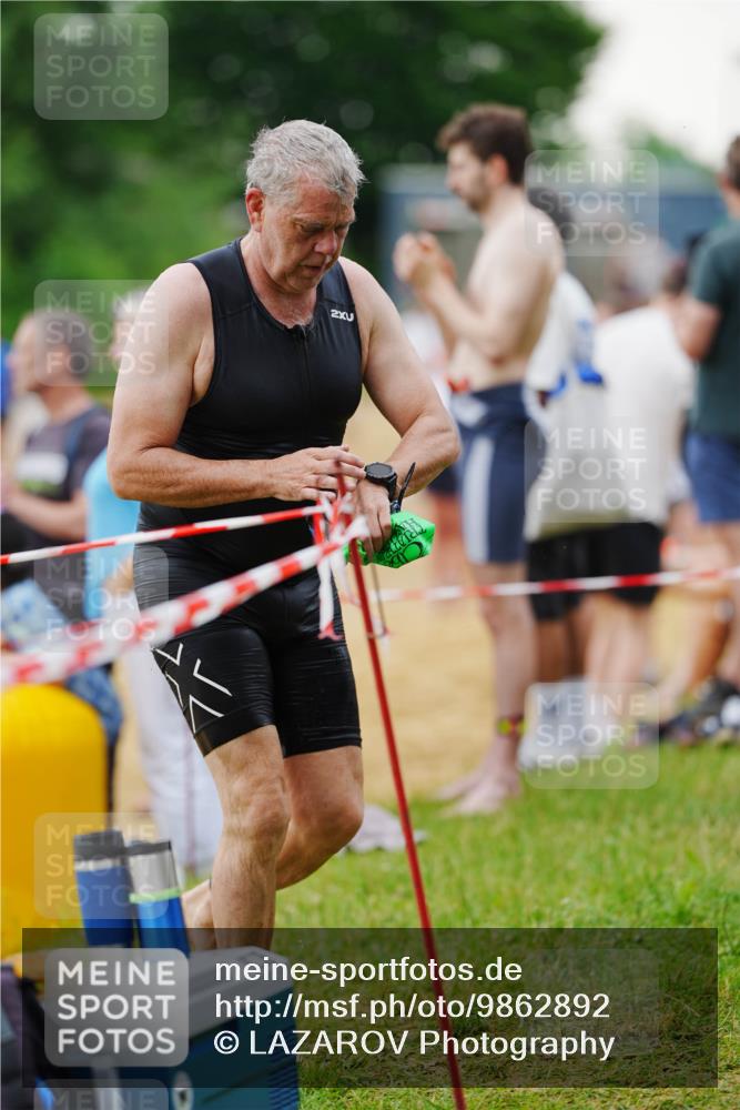 21.06.2026 - 29. Vierlanden-Triathlon LAZAROV Photography http://msf.ph/oto/9862892 21.06.2026 10:09:44 Schwimmen 400 meine-sportfotos.de
