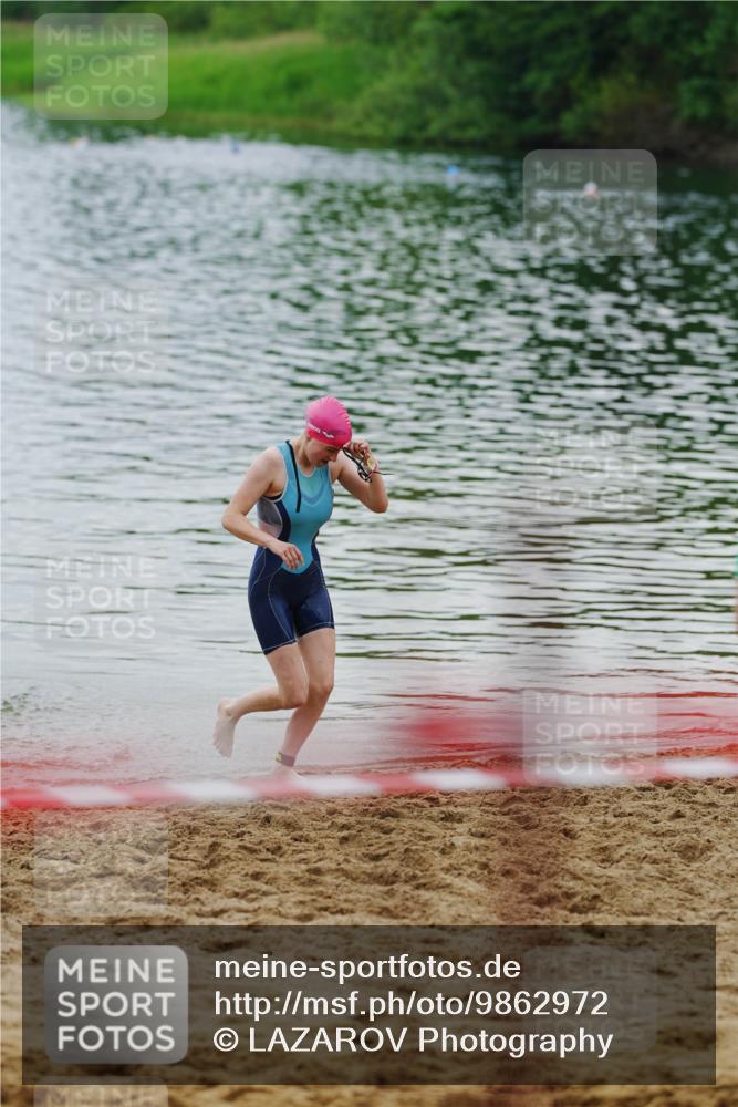 21.06.2026 - 29. Vierlanden-Triathlon LAZAROV Photography http://msf.ph/oto/9862972 21.06.2026 10:15:00 Schwimmen 509, 545 meine-sportfotos.de