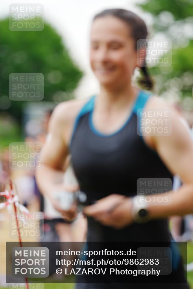 21.06.2026 - 29. Vierlanden-Triathlon LAZAROV Photography http://msf.ph/oto/9862983 21.06.2026 10:15:07 Schwimmen 509, 526, 545 meine-sportfotos.de
