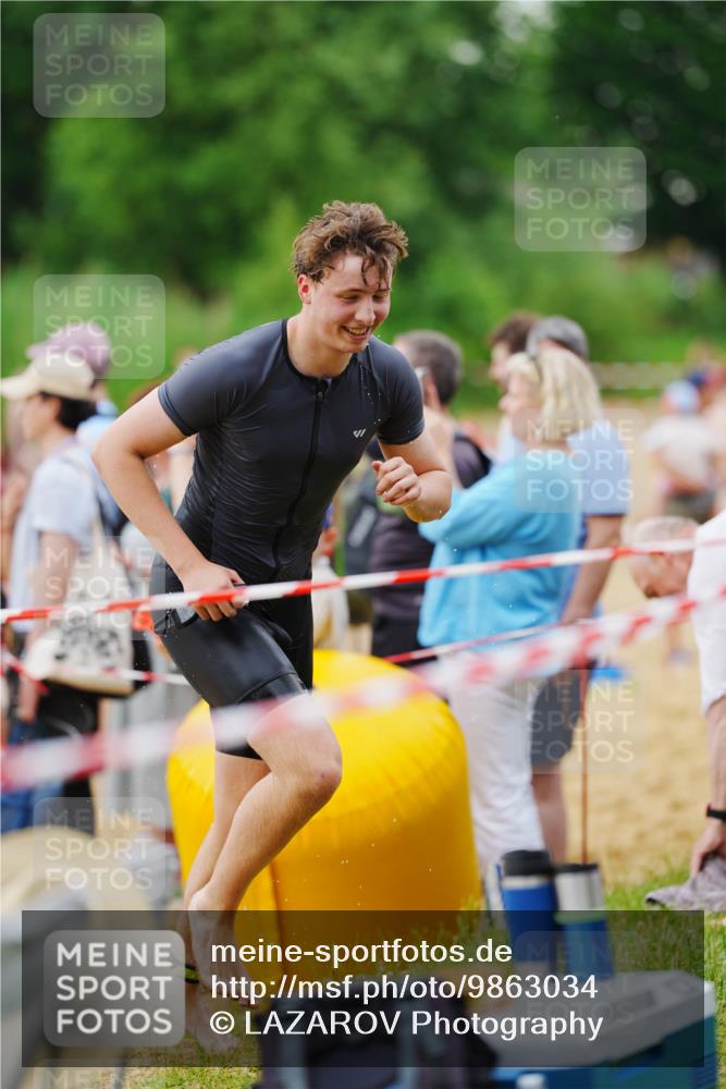 21.06.2026 - 29. Vierlanden-Triathlon LAZAROV Photography http://msf.ph/oto/9863034 21.06.2026 10:16:33 Schwimmen 383, 384, 441, 540 meine-sportfotos.de