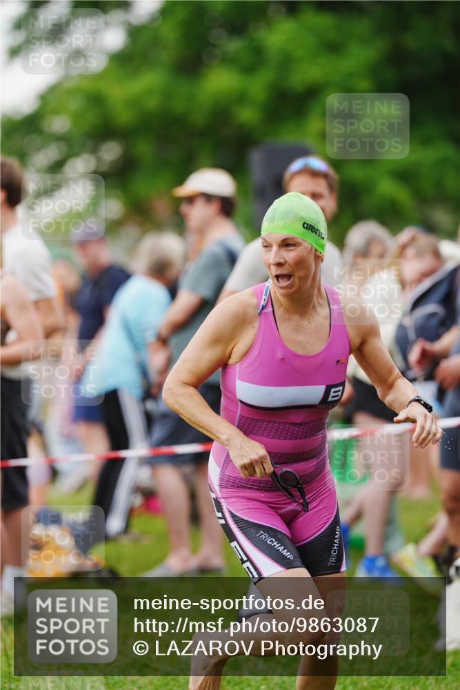 21.06.2026 - 29. Vierlanden-Triathlon LAZAROV Photography http://msf.ph/oto/9863087 21.06.2026 10:17:18 Schwimmen 386, 480, 488, 521, 530, 533, 574, 591, 602, 625 meine-sportfotos.de