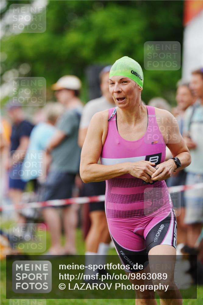 21.06.2026 - 29. Vierlanden-Triathlon LAZAROV Photography http://msf.ph/oto/9863089 21.06.2026 10:17:19 Schwimmen 386, 480, 488, 521, 530, 533, 574, 585, 591, 602, 625 meine-sportfotos.de