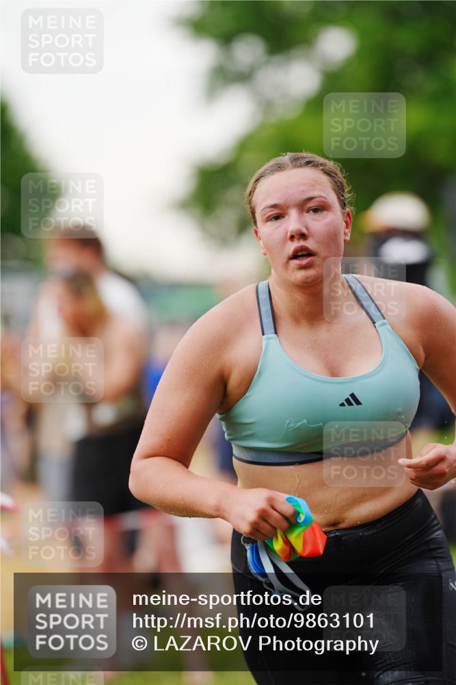 21.06.2026 - 29. Vierlanden-Triathlon LAZAROV Photography http://msf.ph/oto/9863101 21.06.2026 10:17:30 Schwimmen 369, 386, 486, 517, 530, 543, 567, 574, 585, 591, 599, 600, 602 meine-sportfotos.de