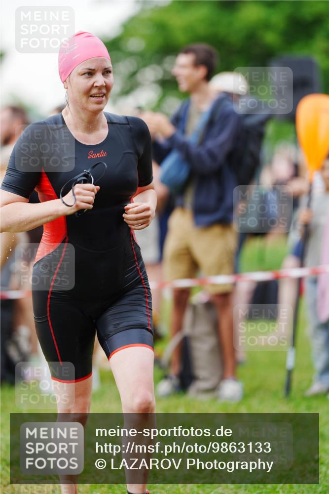 21.06.2026 - 29. Vierlanden-Triathlon LAZAROV Photography http://msf.ph/oto/9863133 21.06.2026 10:18:22 Schwimmen 494, 571, 592, 606, 618 meine-sportfotos.de