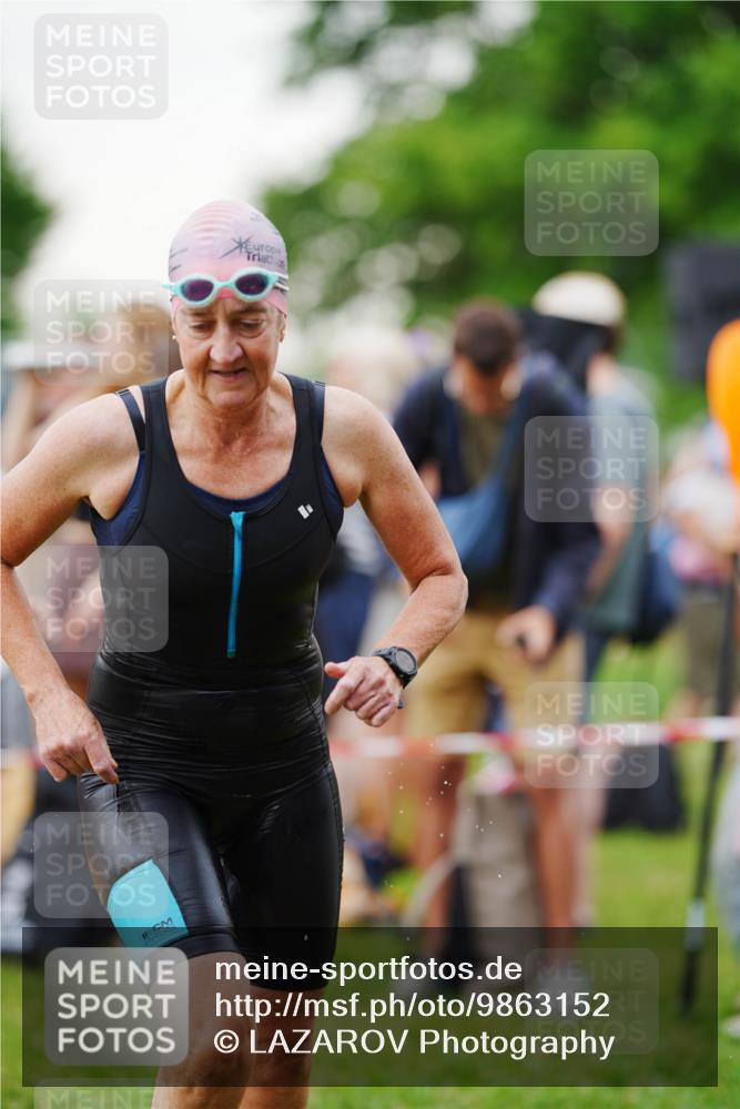 21.06.2026 - 29. Vierlanden-Triathlon LAZAROV Photography http://msf.ph/oto/9863152 21.06.2026 10:18:40 Schwimmen 368, 391, 499, 510, 511, 513, 516, 539, 558, 571, 582, 583, 590, 605, 606, 608 meine-sportfotos.de