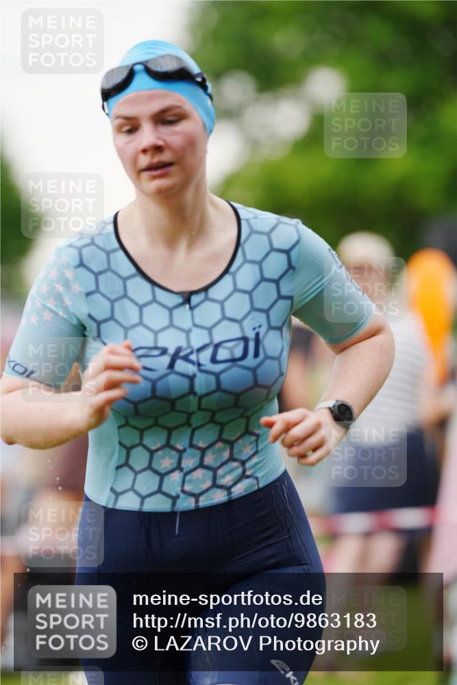 21.06.2026 - 29. Vierlanden-Triathlon LAZAROV Photography http://msf.ph/oto/9863183 21.06.2026 10:19:20 Schwimmen 512, 519, 535, 546, 624 meine-sportfotos.de