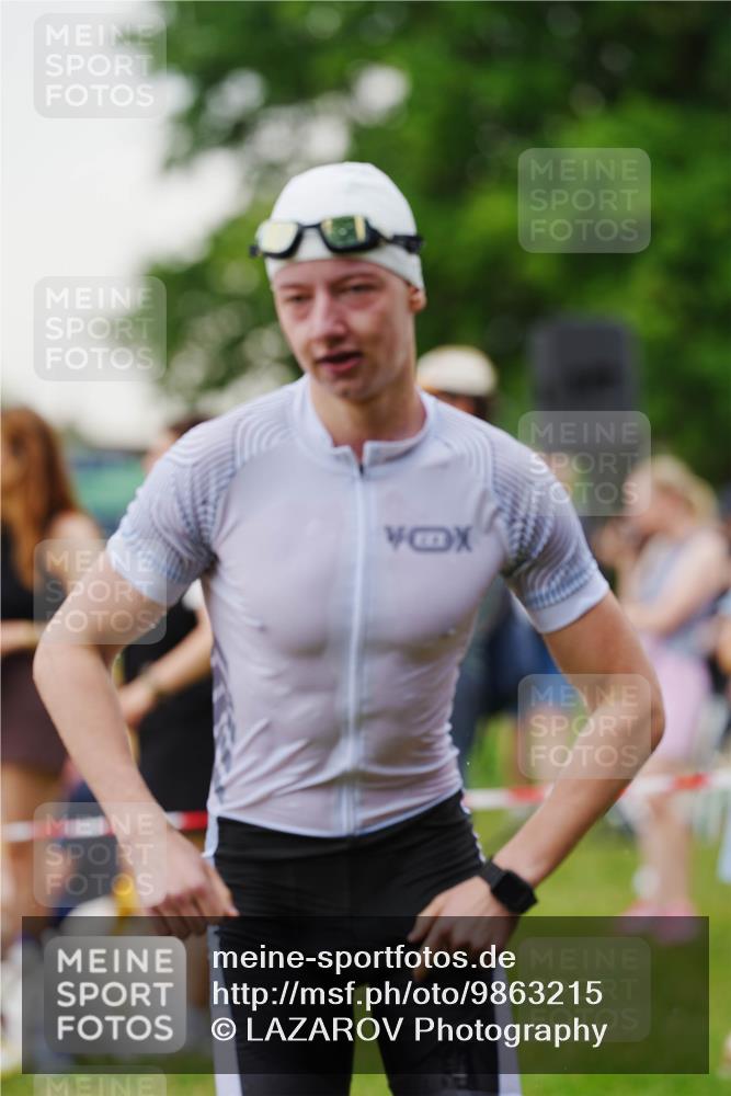 21.06.2026 - 29. Vierlanden-Triathlon LAZAROV Photography http://msf.ph/oto/9863215 21.06.2026 10:20:12 Schwimmen 304, 314, 484, 572 meine-sportfotos.de