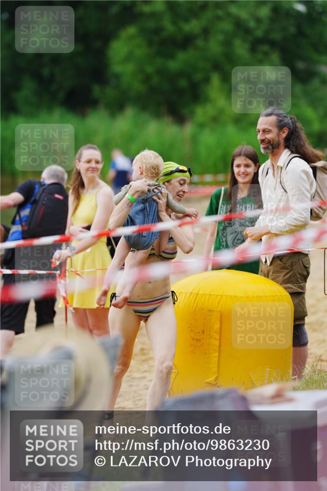 21.06.2026 - 29. Vierlanden-Triathlon LAZAROV Photography http://msf.ph/oto/9863230 21.06.2026 10:20:50 Schwimmen 612 meine-sportfotos.de