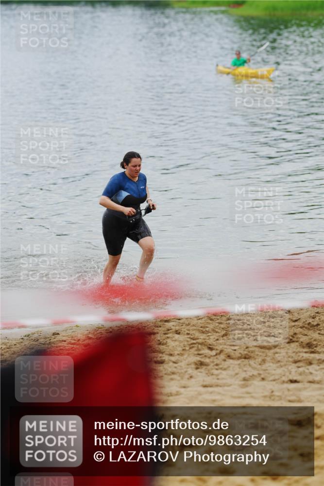 21.06.2026 - 29. Vierlanden-Triathlon LAZAROV Photography http://msf.ph/oto/9863254 21.06.2026 10:21:58 Schwimmen 541 meine-sportfotos.de