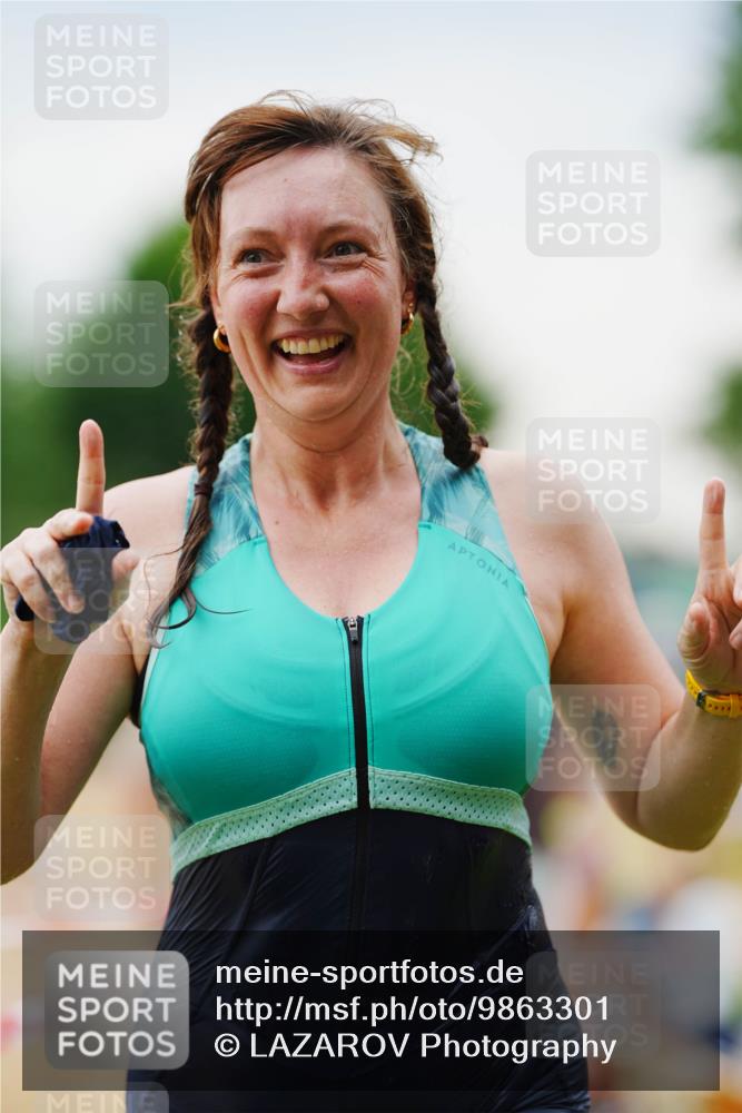 21.06.2026 - 29. Vierlanden-Triathlon LAZAROV Photography http://msf.ph/oto/9863301 21.06.2026 10:24:15 Schwimmen 589, 611 meine-sportfotos.de