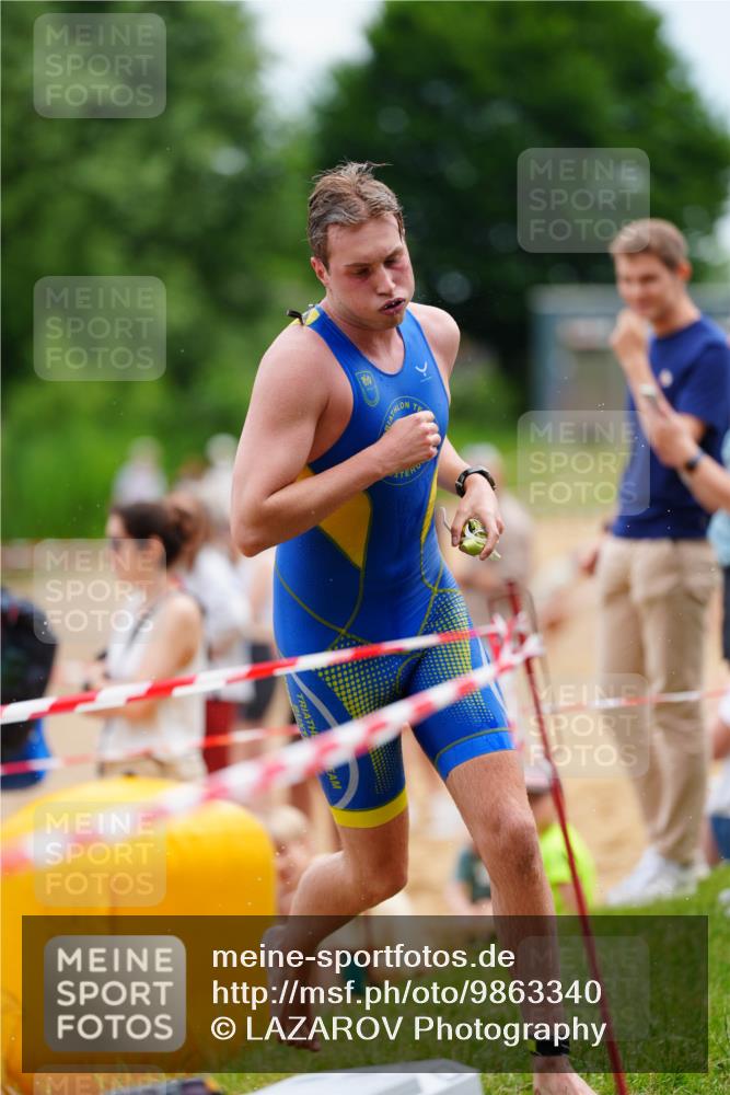 21.06.2026 - 29. Vierlanden-Triathlon LAZAROV Photography http://msf.ph/oto/9863340 21.06.2026 10:55:43 Schwimmen 637, 663, 686, 739, 742, 753 meine-sportfotos.de