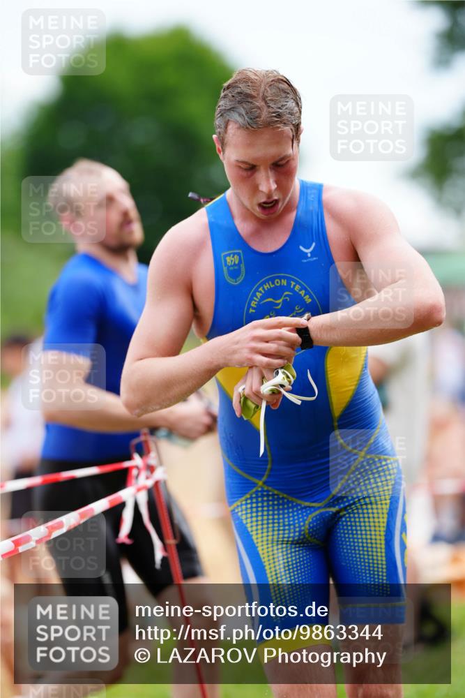 21.06.2026 - 29. Vierlanden-Triathlon LAZAROV Photography http://msf.ph/oto/9863344 21.06.2026 10:55:44 Schwimmen 637, 663, 739, 742, 753 meine-sportfotos.de