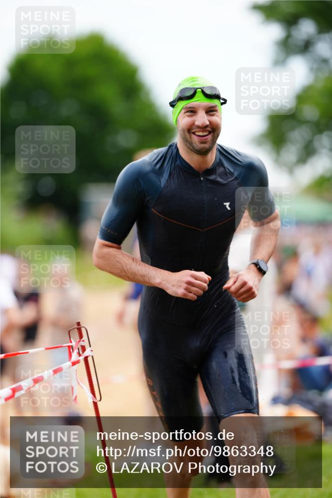 21.06.2026 - 29. Vierlanden-Triathlon LAZAROV Photography http://msf.ph/oto/9863348 21.06.2026 10:55:51 Schwimmen 637, 663, 739, 742, 753 meine-sportfotos.de
