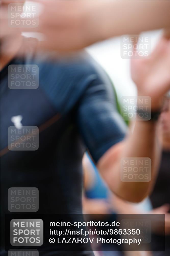 21.06.2026 - 29. Vierlanden-Triathlon LAZAROV Photography http://msf.ph/oto/9863350 21.06.2026 10:55:53 Schwimmen 663, 739, 753 meine-sportfotos.de