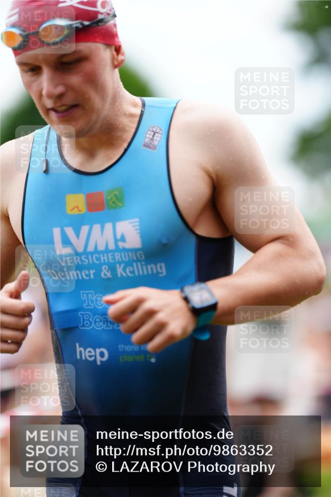 21.06.2026 - 29. Vierlanden-Triathlon LAZAROV Photography http://msf.ph/oto/9863352 21.06.2026 10:55:54 Schwimmen 663, 739, 753 meine-sportfotos.de