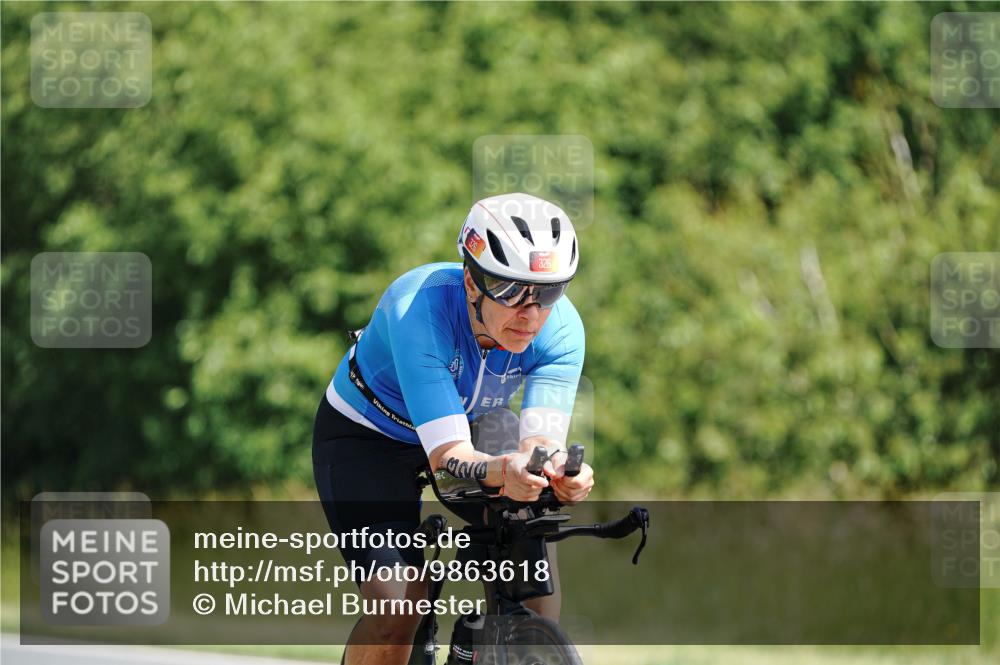 21.06.2026 - Viking Triathlon Michael Burmester http://msf.ph/oto/9863618 21.06.2026 11:39:07 Radfahren 51, 73, 98, 102, 105, 126, 273, 276, 306, 326, 353, 358, 523, 606, 617, 624, 625 meine-sportfotos.de