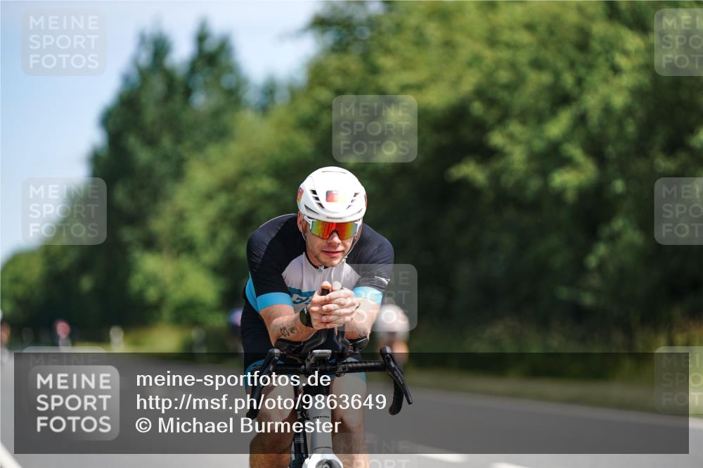 21.06.2026 - Viking Triathlon Michael Burmester http://msf.ph/oto/9863649 21.06.2026 11:40:01 Radfahren 21, 91, 173, 194, 196, 205, 313, 350, 380, 540, 555, 607, 628, 639 meine-sportfotos.de