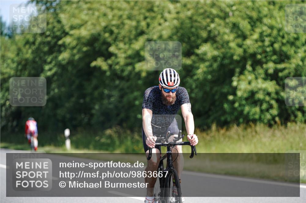 21.06.2026 - Viking Triathlon Michael Burmester http://msf.ph/oto/9863667 21.06.2026 11:40:12 Radfahren 21, 144, 161, 196, 205, 342, 350, 380, 475, 540, 554, 555, 607, 628, 639 meine-sportfotos.de