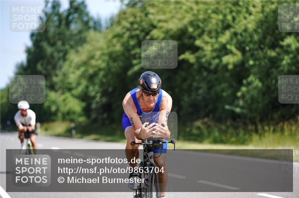 21.06.2026 - Viking Triathlon Michael Burmester http://msf.ph/oto/9863704 21.06.2026 11:40:44 Radfahren 155, 260, 317, 366, 445, 465, 467 meine-sportfotos.de