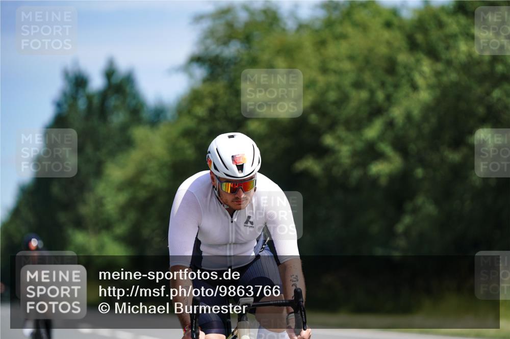21.06.2026 - Viking Triathlon Michael Burmester http://msf.ph/oto/9863766 21.06.2026 11:41:32 Radfahren 25, 214, 219, 222, 269, 314, 322, 407, 508, 547, 549, 575 meine-sportfotos.de