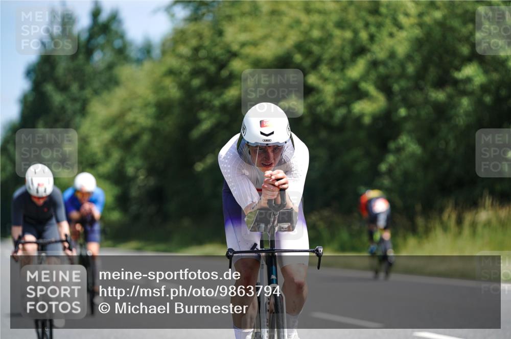 21.06.2026 - Viking Triathlon Michael Burmester http://msf.ph/oto/9863794 21.06.2026 11:41:40 Radfahren 25, 214, 219, 239, 269, 314, 322, 407, 508, 547, 549, 575 meine-sportfotos.de