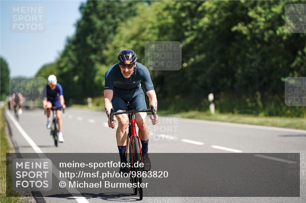 21.06.2026 - Viking Triathlon Michael Burmester http://msf.ph/oto/9863820 21.06.2026 11:42:19 Radfahren 83, 116, 118, 124, 142, 172, 331, 517, 556, 621, 661 meine-sportfotos.de