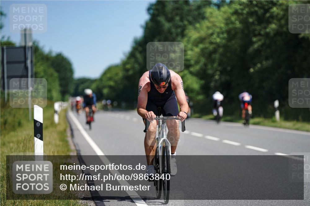 21.06.2026 - Viking Triathlon Michael Burmester http://msf.ph/oto/9863840 21.06.2026 11:42:26 Radfahren 83, 116, 118, 124, 142, 172, 331, 556, 645, 661 meine-sportfotos.de