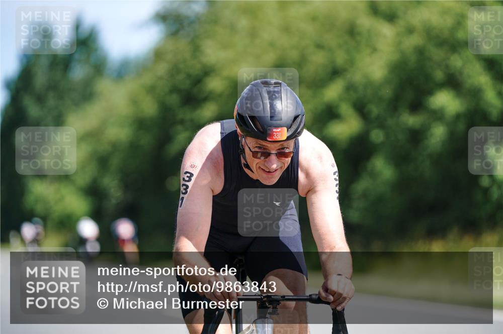 21.06.2026 - Viking Triathlon Michael Burmester http://msf.ph/oto/9863843 21.06.2026 11:42:27 Radfahren 116, 118, 124, 142, 172, 331, 556, 645, 661 meine-sportfotos.de