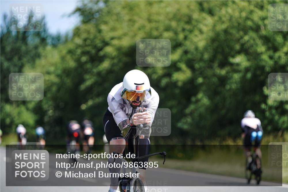 21.06.2026 - Viking Triathlon Michael Burmester http://msf.ph/oto/9863895 21.06.2026 11:44:03 Radfahren 20, 44, 68, 70, 75, 84, 163, 255, 261, 289, 348, 370, 374, 419, 463, 509, 613, 642, 670 meine-sportfotos.de