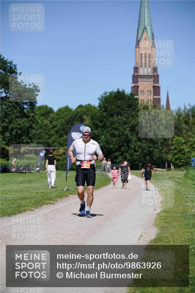 21.06.2026 - Viking Triathlon Michael Burmester http://msf.ph/oto/9863926 21.06.2026 16:28:52 Laufen 309 meine-sportfotos.de