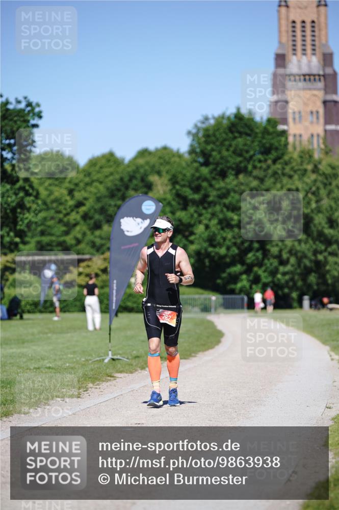 21.06.2026 - Viking Triathlon Michael Burmester http://msf.ph/oto/9863938 21.06.2026 16:29:40 Laufen 282 meine-sportfotos.de