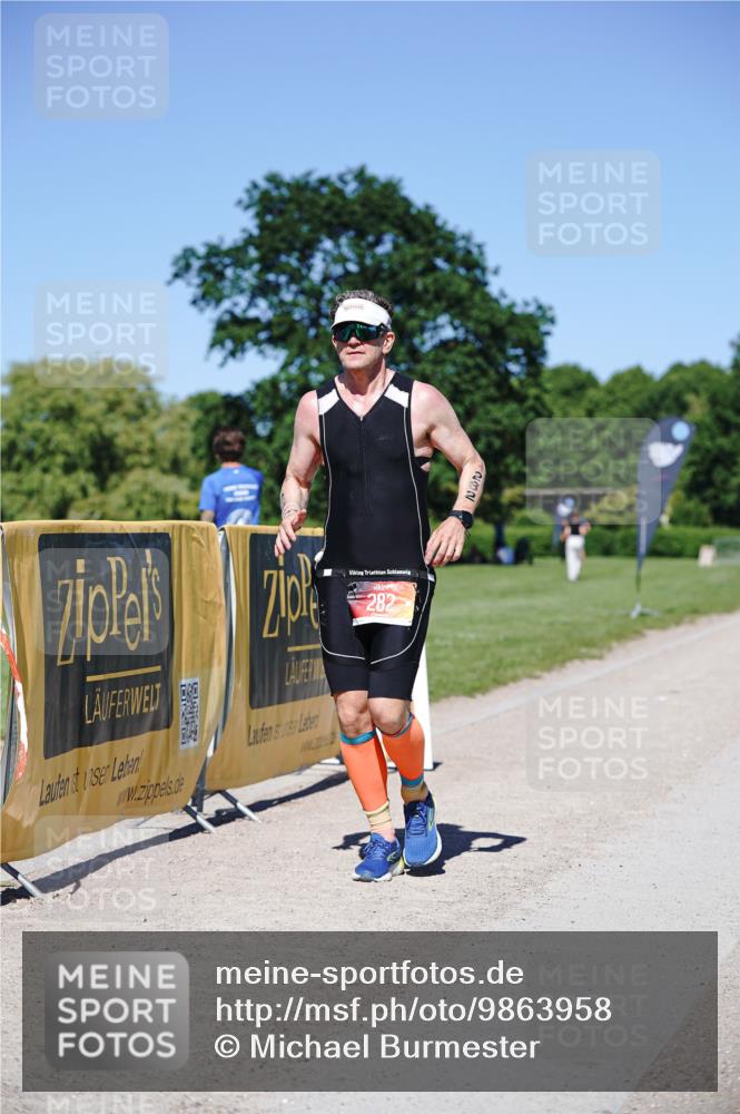 21.06.2026 - Viking Triathlon Michael Burmester http://msf.ph/oto/9863958 21.06.2026 16:29:46 Laufen 282 meine-sportfotos.de