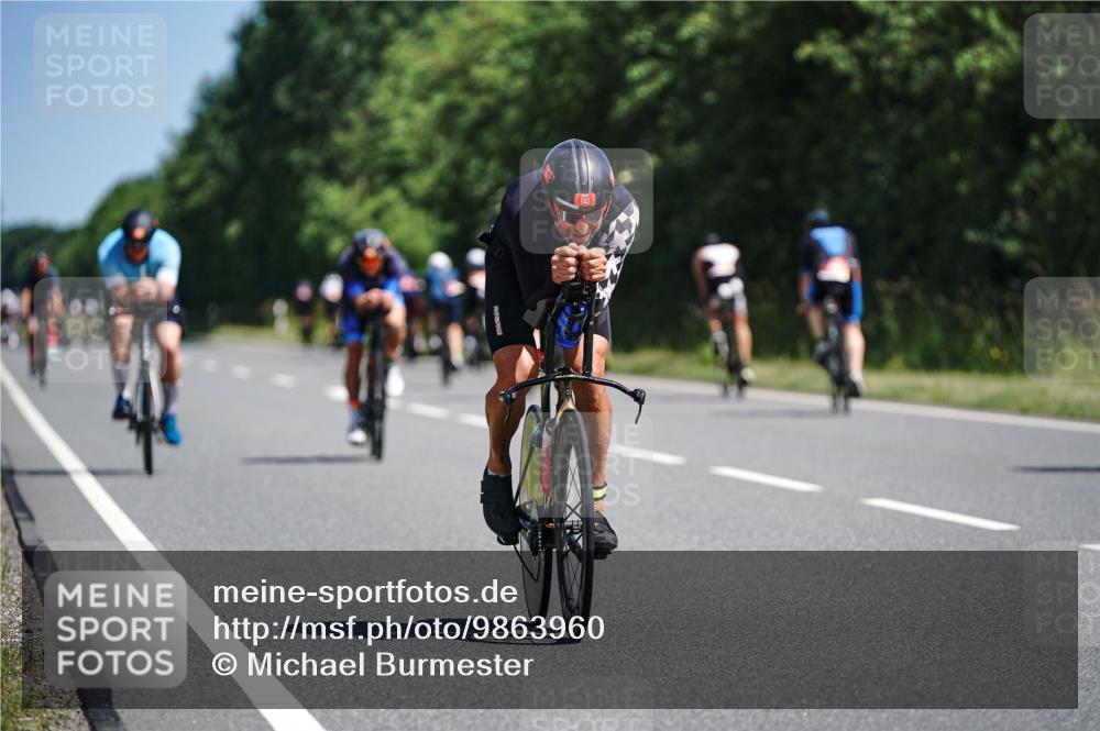 21.06.2026 - Viking Triathlon Michael Burmester http://msf.ph/oto/9863960 21.06.2026 11:44:28 Radfahren 44, 56, 84, 163, 166, 199, 211, 252, 266, 282, 289, 348, 387, 411, 509, 548, 561, 608, 613, 643 meine-sportfotos.de