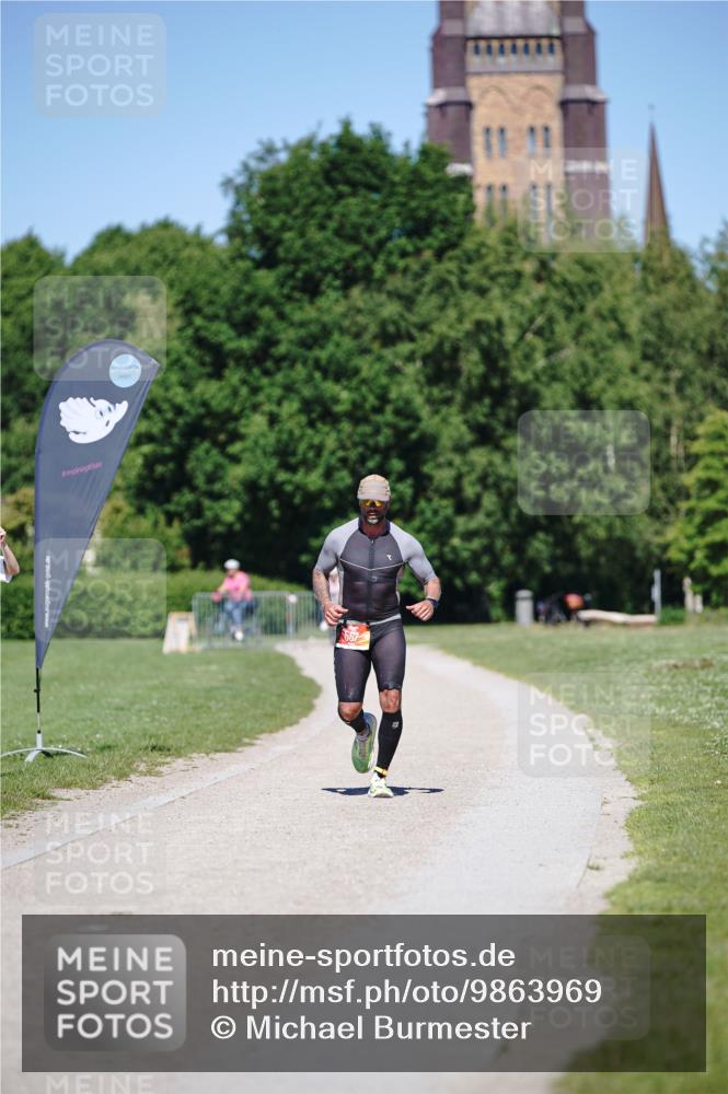 21.06.2026 - Viking Triathlon Michael Burmester http://msf.ph/oto/9863969 21.06.2026 16:30:28 Laufen 557 meine-sportfotos.de