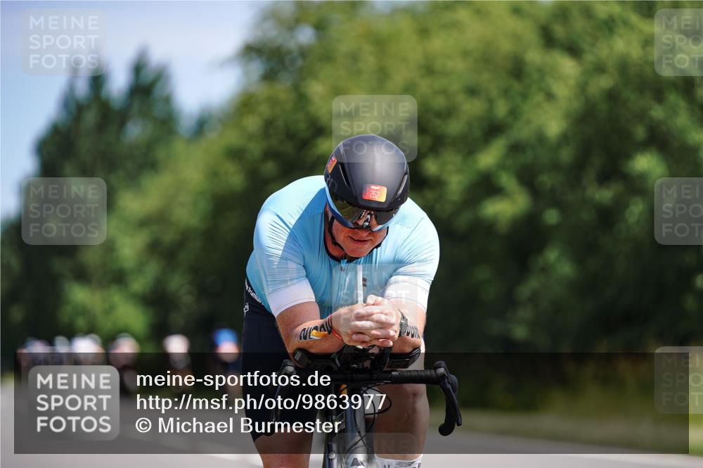 21.06.2026 - Viking Triathlon Michael Burmester http://msf.ph/oto/9863977 21.06.2026 11:44:31 Radfahren 44, 56, 162, 166, 199, 211, 252, 266, 282, 348, 387, 411, 548, 561, 608, 613, 643 meine-sportfotos.de