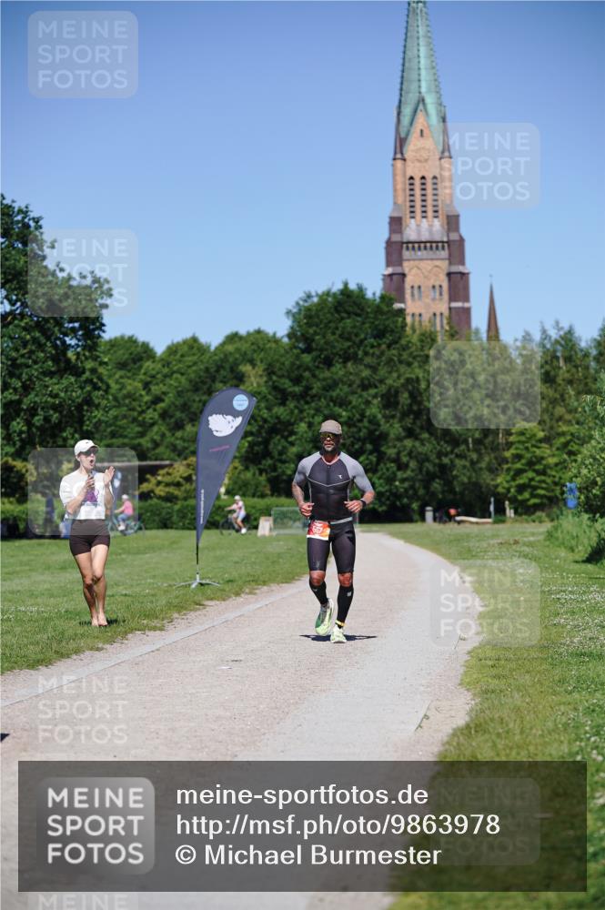 21.06.2026 - Viking Triathlon Michael Burmester http://msf.ph/oto/9863978 21.06.2026 16:30:31 Laufen 557 meine-sportfotos.de