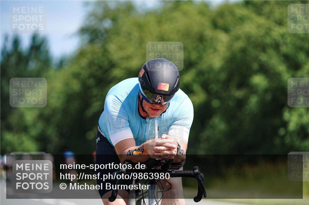 21.06.2026 - Viking Triathlon Michael Burmester http://msf.ph/oto/9863980 21.06.2026 11:44:31 Radfahren 44, 56, 162, 166, 199, 211, 252, 266, 282, 348, 387, 411, 548, 561, 608, 613, 643 meine-sportfotos.de