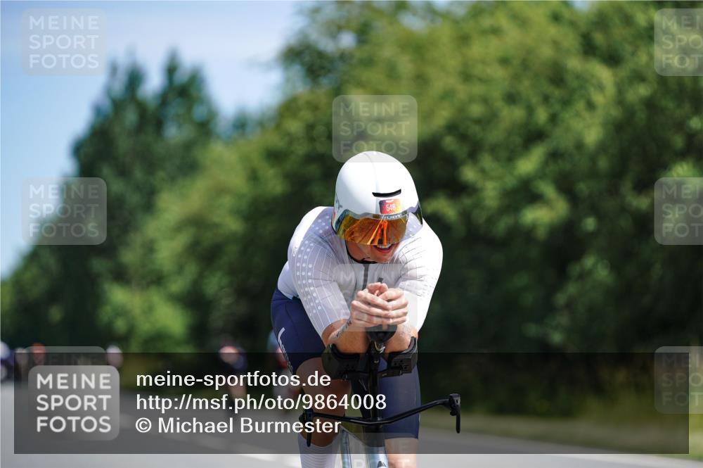 21.06.2026 - Viking Triathlon Michael Burmester http://msf.ph/oto/9864008 21.06.2026 11:44:42 Radfahren 56, 63, 162, 257, 266, 382, 548 meine-sportfotos.de
