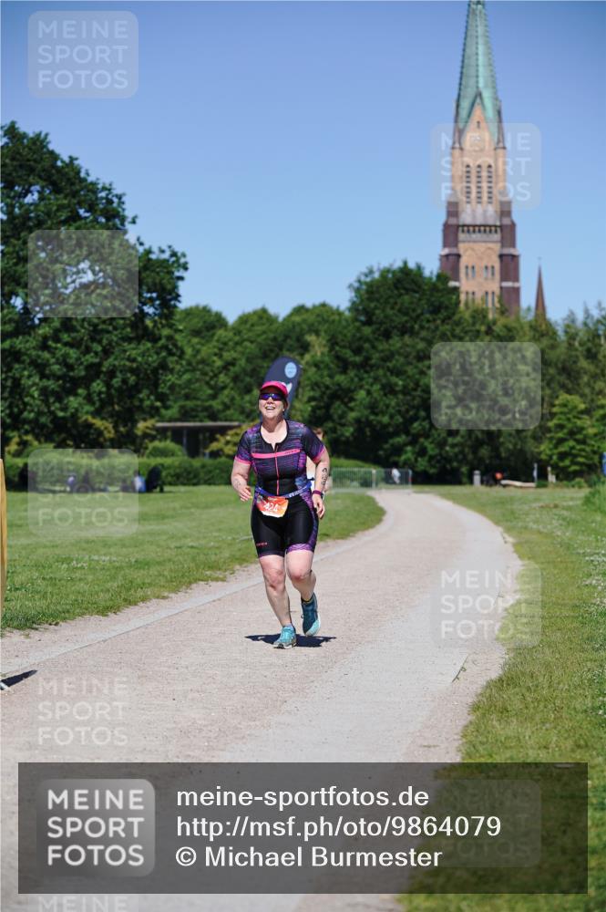 21.06.2026 - Viking Triathlon Michael Burmester http://msf.ph/oto/9864079 21.06.2026 16:32:49 Laufen 370, 424 meine-sportfotos.de