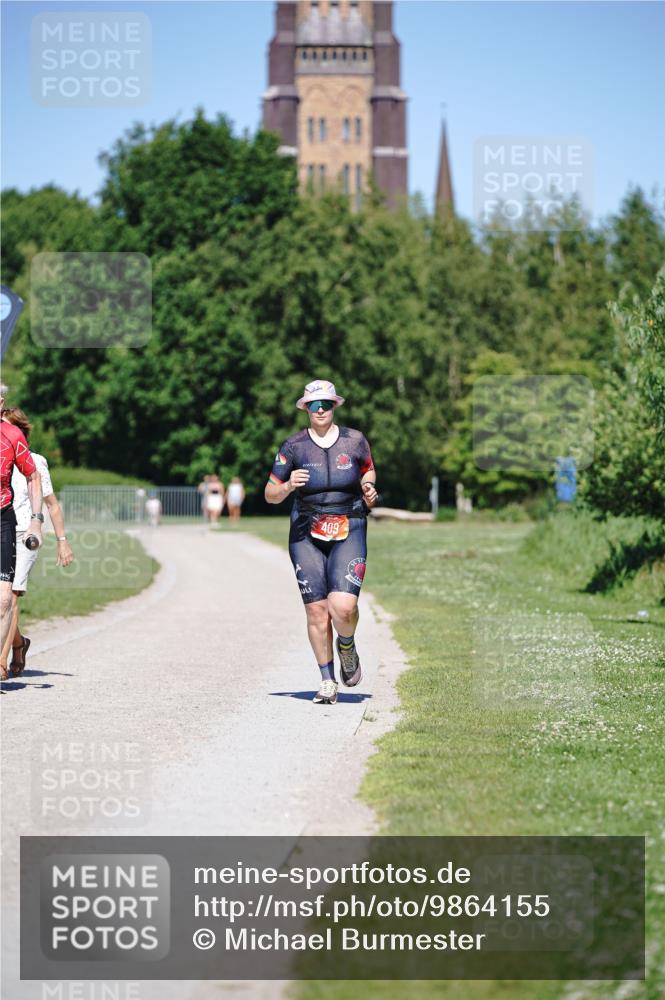 21.06.2026 - Viking Triathlon Michael Burmester http://msf.ph/oto/9864155 21.06.2026 16:35:09 Laufen 76, 409 meine-sportfotos.de