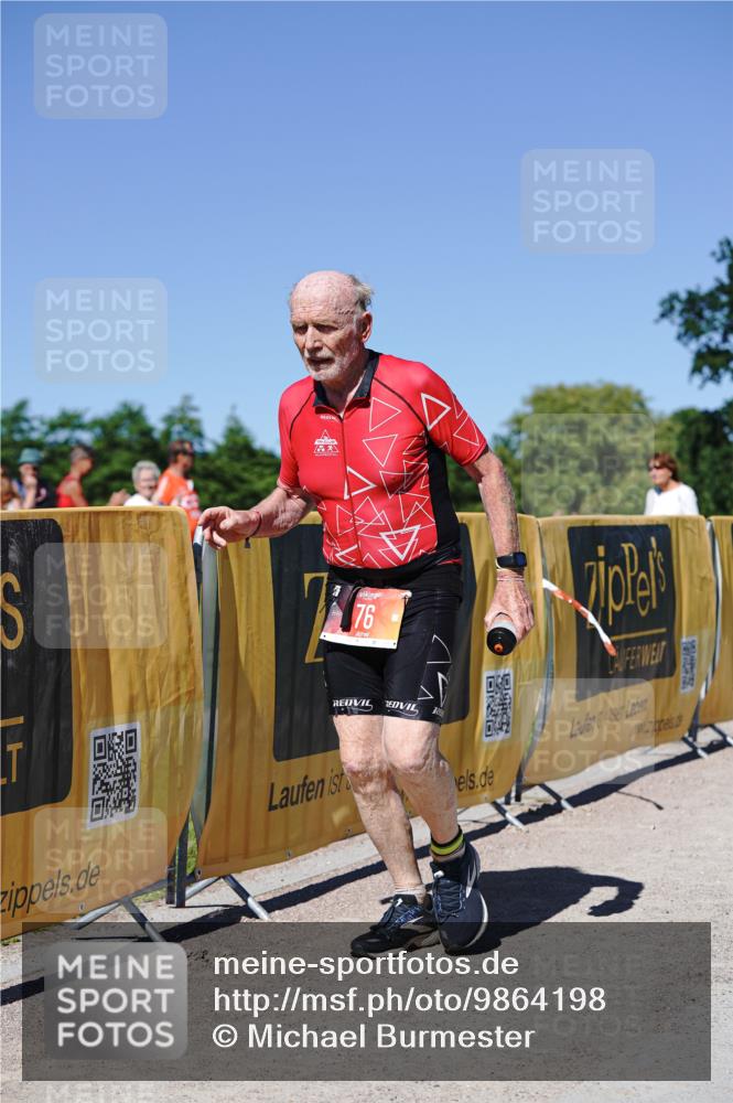 21.06.2026 - Viking Triathlon Michael Burmester http://msf.ph/oto/9864198 21.06.2026 16:35:17 Laufen 76, 409 meine-sportfotos.de