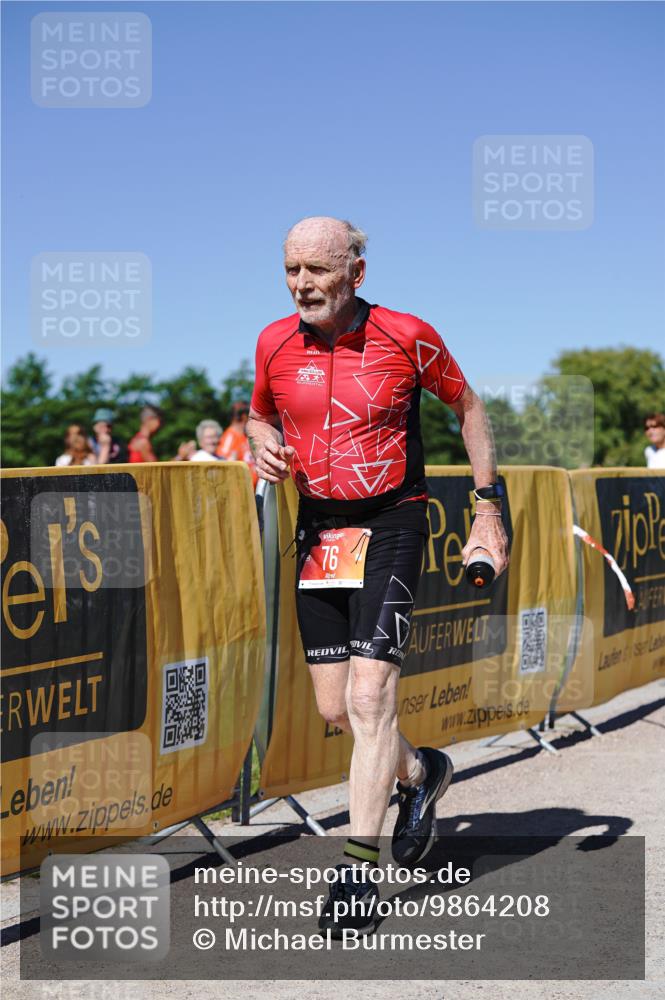 21.06.2026 - Viking Triathlon Michael Burmester http://msf.ph/oto/9864208 21.06.2026 16:35:18 Laufen 76 meine-sportfotos.de