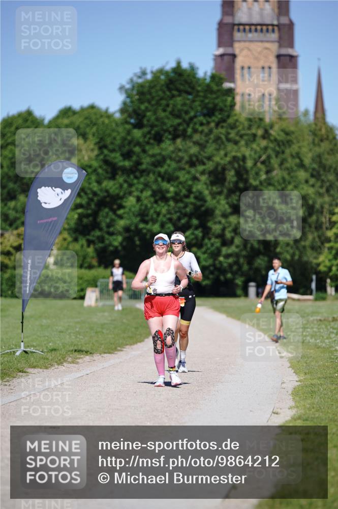 21.06.2026 - Viking Triathlon Michael Burmester http://msf.ph/oto/9864212 21.06.2026 16:37:45 Laufen 297, 646 meine-sportfotos.de