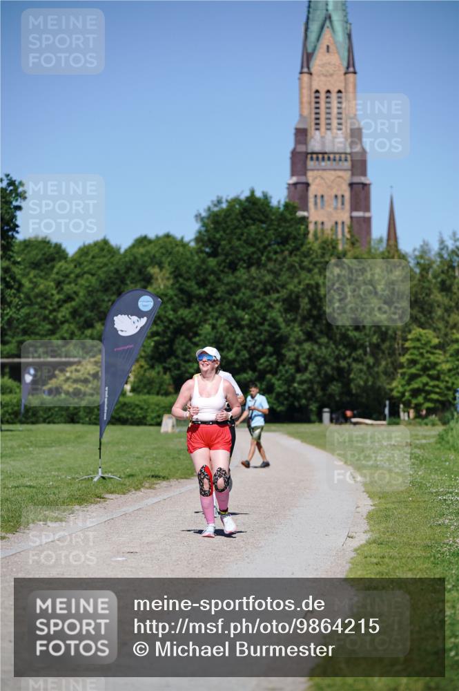21.06.2026 - Viking Triathlon Michael Burmester http://msf.ph/oto/9864215 21.06.2026 16:37:48 Laufen 297, 646 meine-sportfotos.de