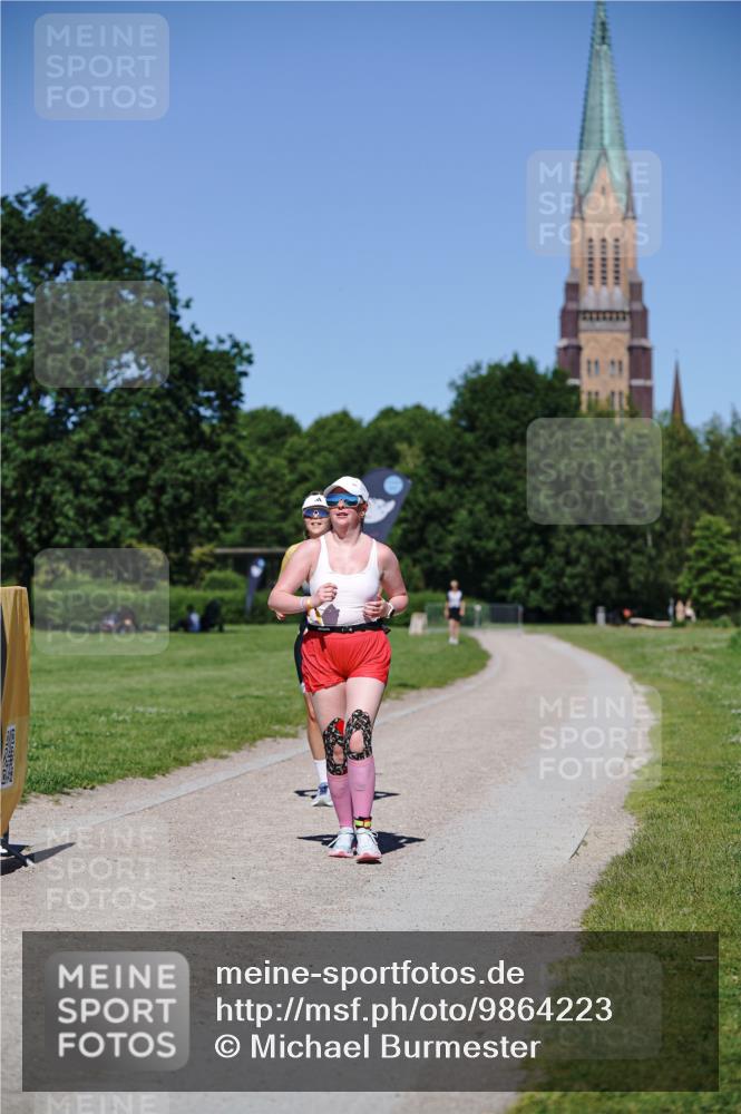21.06.2026 - Viking Triathlon Michael Burmester http://msf.ph/oto/9864223 21.06.2026 16:37:52 Laufen 297, 646 meine-sportfotos.de