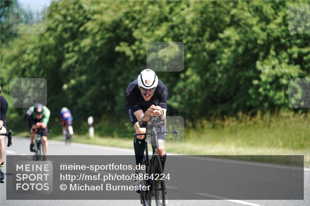 21.06.2026 - Viking Triathlon Michael Burmester http://msf.ph/oto/9864224 21.06.2026 11:46:53 Radfahren 119, 122, 169, 237, 241, 280, 301, 315, 355, 365, 426, 459, 462, 527, 552, 565, 619, 655 meine-sportfotos.de