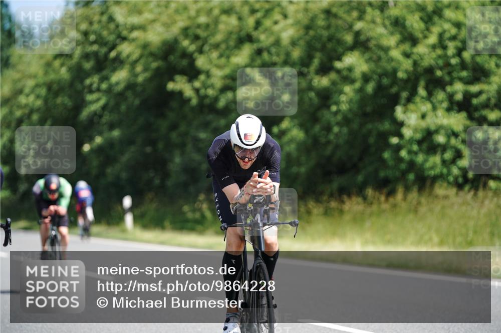 21.06.2026 - Viking Triathlon Michael Burmester http://msf.ph/oto/9864228 21.06.2026 11:46:53 Radfahren 119, 122, 169, 237, 241, 280, 301, 315, 355, 365, 426, 459, 462, 527, 552, 565, 619, 655 meine-sportfotos.de